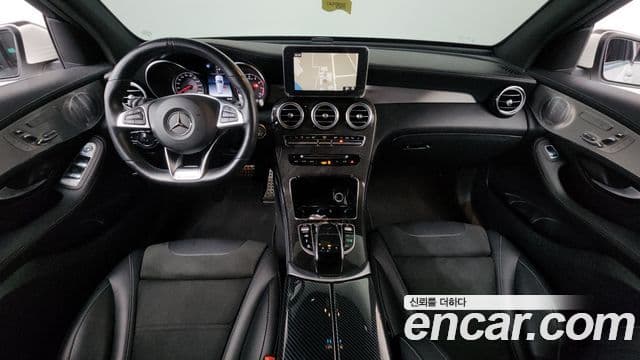 Mercedes-Benz GLC-Class 2019 — Şəkil 7/20