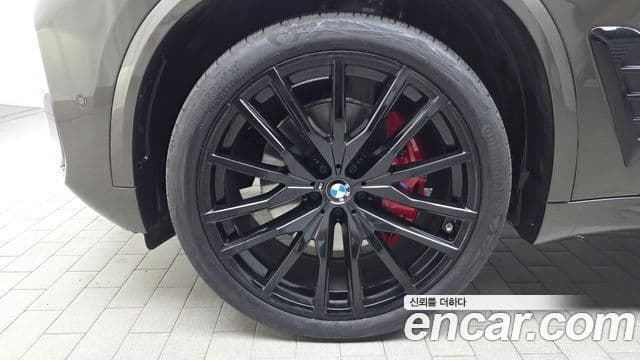 BMW X5 2025 — Photo 5/33