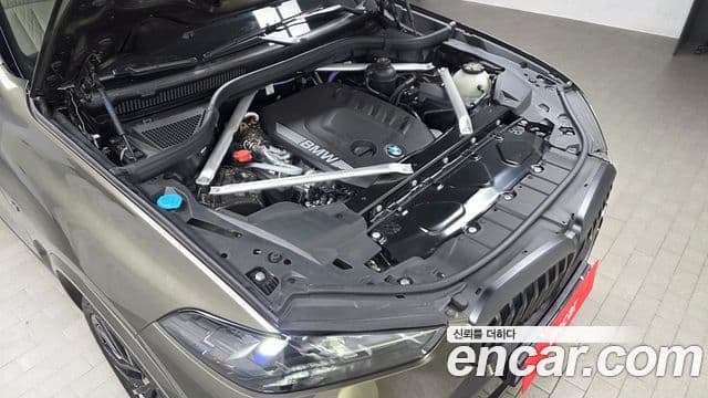 BMW X5 2025 — Photo 14/33