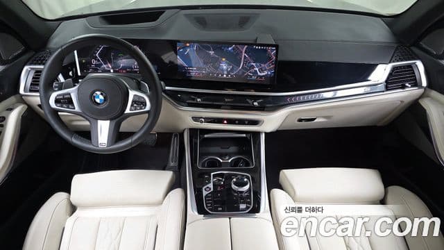 BMW X5 2025 — Photo 24/33