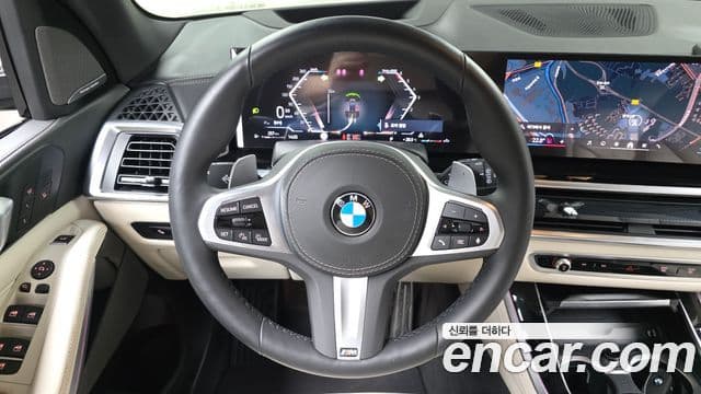 BMW X5 2025 — Photo 1/33