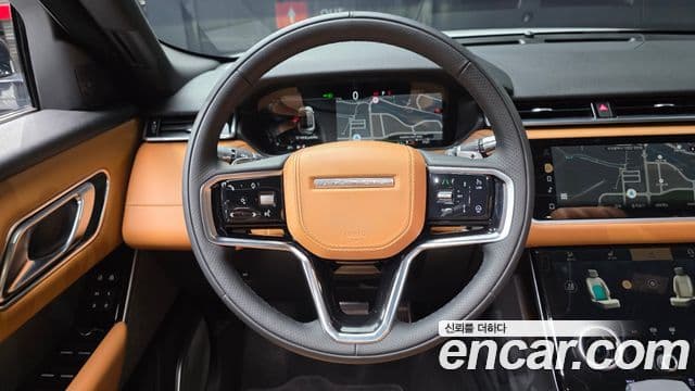 Land Rover Range Rover Velar 2022 — ფოტო 13/20