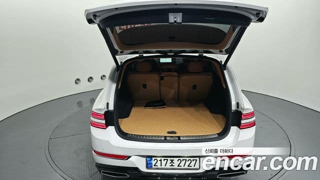 Genesis GV80 2021 — Şəkil 14/20