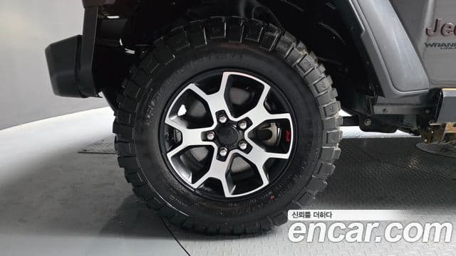 Jeep Wrangler 2021 — Şəkil 5/20