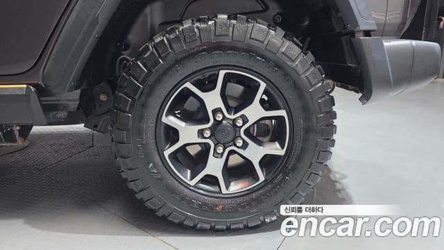 Jeep Wrangler 2021 — Photo 1/30