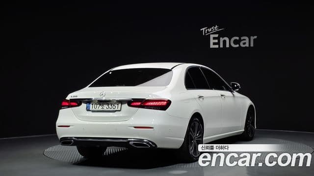 Mercedes-Benz E-Class 2021 — Şəkil 2/20