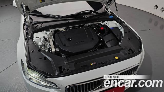 Volvo S90 2024 — ფოტო 6/20