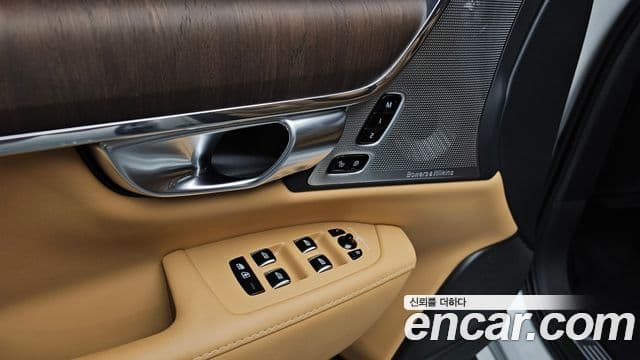 Volvo S90 2024 — ფოტო 18/20