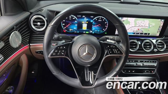 Mercedes-Benz E-Class 2021 — Şəkil 12/20