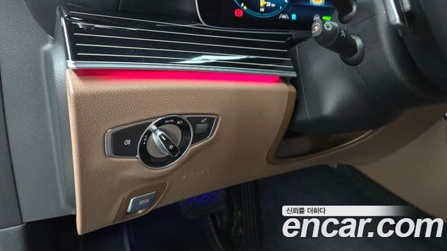 Mercedes-Benz E-Class 2021 — Şəkil 19/20