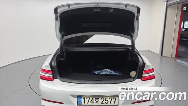 Genesis Electrified G80 2023 — ფოტო 20/20