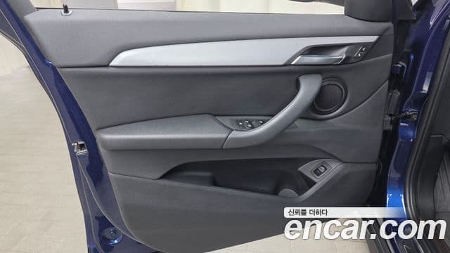 BMW X1 2018 — Photo 27/28