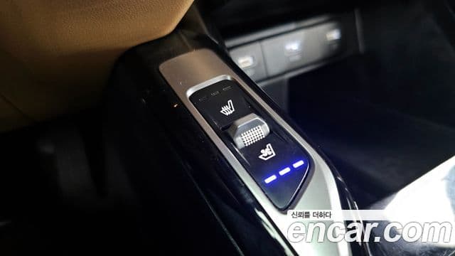 Kia Sorento 2020 — Şəkil 18/20