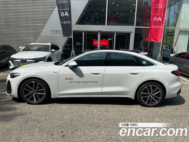 Audi A5 2025 — ფოტო 16/17