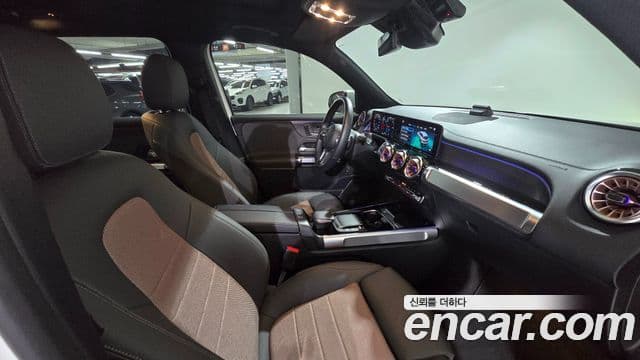 Mercedes-Benz EQB 2023 — ფოტო 12/20
