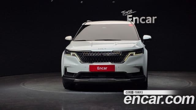 Kia Carnival 2023 — Фото 3/20