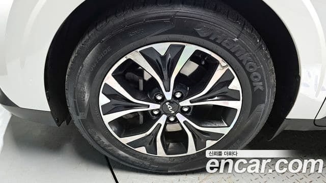 Kia Carnival 2023 — Şəkil 5/20