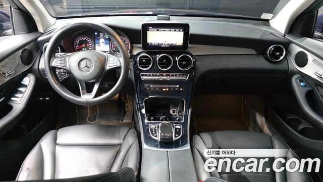 Mercedes-Benz GLC-Class 2018 — ფოტო 7/20