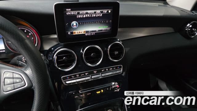 Mercedes-Benz GLC-Class 2018 — ფოტო 14/20