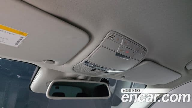 Mercedes-Benz GLC-Class 2018 — Photo 12/30
