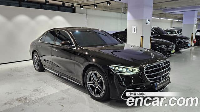 Mercedes-Benz S-Class 2022 — Photo 12/20