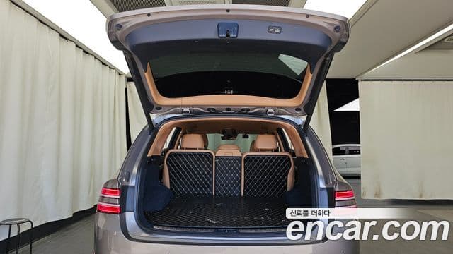 Genesis GV80 2020 — ფოტო 19/20