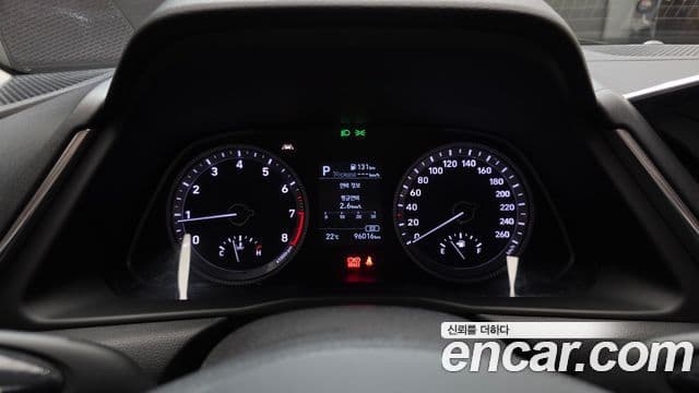 Hyundai Sonata 2019 — Фото 8/20