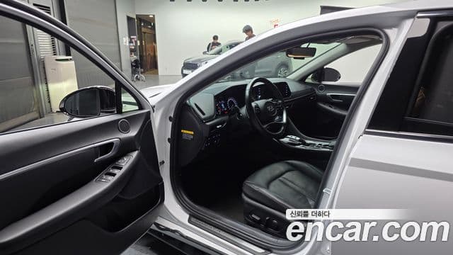 Hyundai Sonata 2019 — Фото 10/20