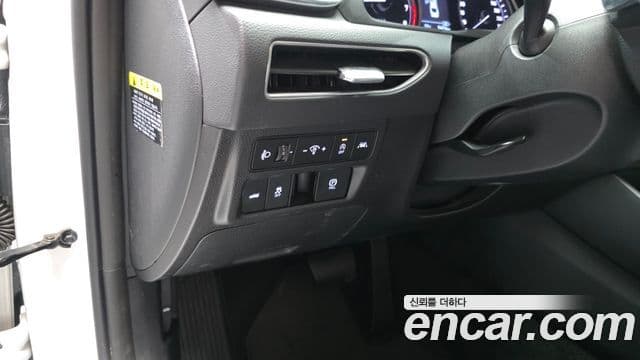 Hyundai Sonata 2019 — Фото 15/20