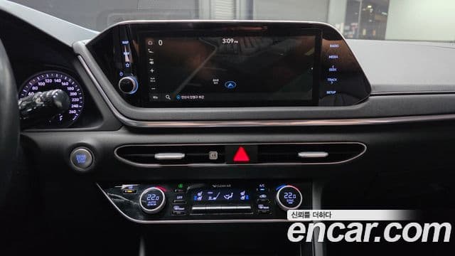 Hyundai Sonata 2019 — Фото 16/20