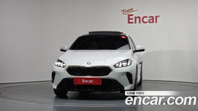 BMW 1 Series 2025 — Şəkil 3/20
