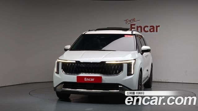 Kia Carnival 2024 — ფოტო 3/20