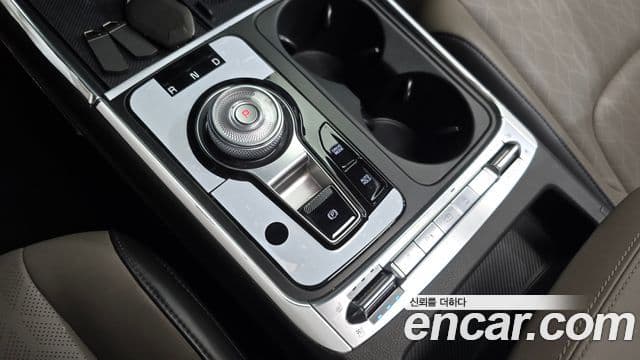 Kia Carnival 2024 — ფოტო 9/20