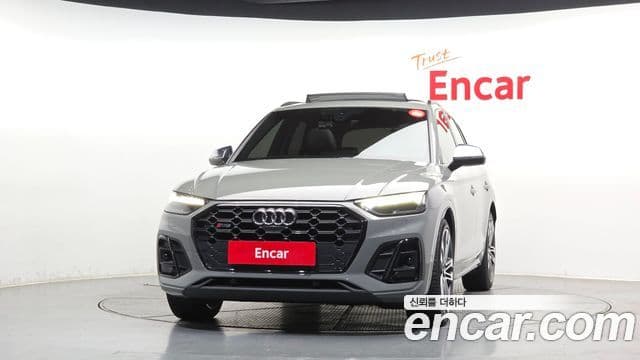 Audi Q5 2021 — ფოტო 2/20