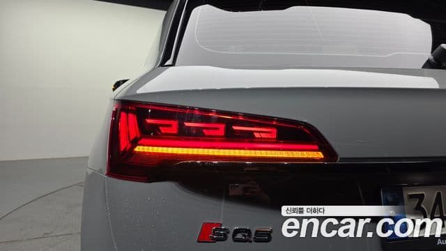 Audi SQ5 2021 — ფოტო 4/38