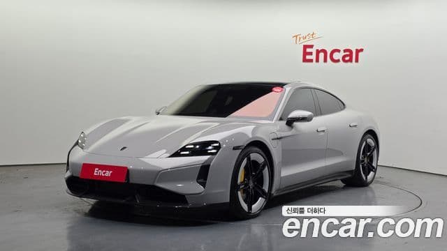 Porsche Taycan 2024 — Şəkil 12/20