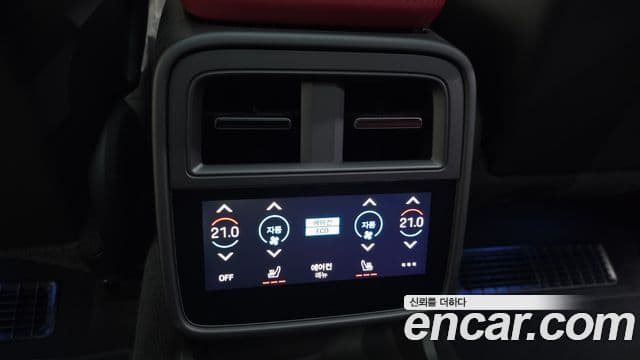 Porsche Taycan 2024 — Şəkil 14/20
