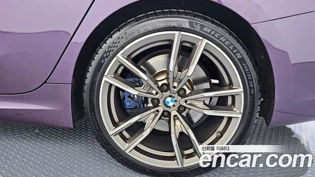 BMW 3 Series 2020 — Photo 9/31