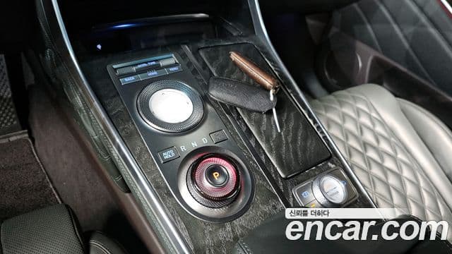 Genesis GV80 2022 — Şəkil 9/20