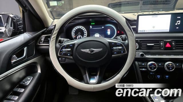 Genesis G70 2021 — Şəkil 13/20