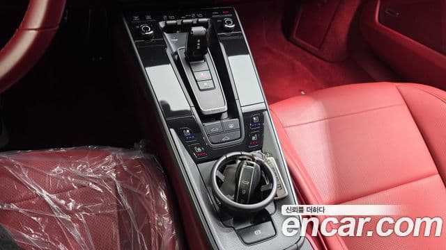 Porsche 911 2020 — Şəkil 9/20