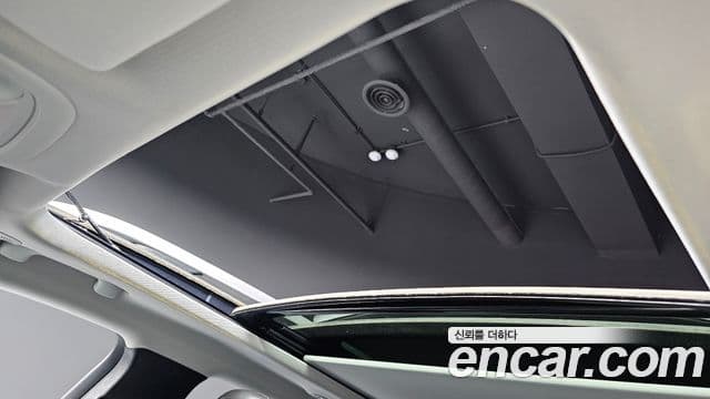 Jeep Cherokee 2021 — Şəkil 16/20