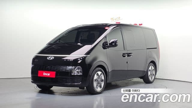Hyundai Staria 2026 — Фото 1/20