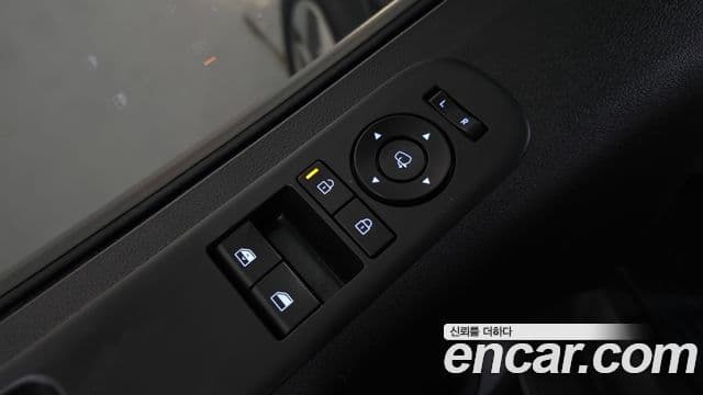 Hyundai Staria 2026 — Фото 13/20
