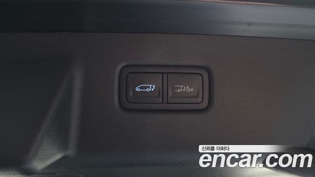 Hyundai Staria 2026 — Photo 21/34