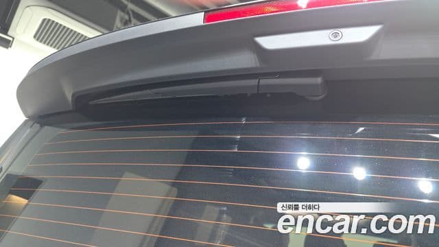 Hyundai Staria 2026 — Photo 2/34