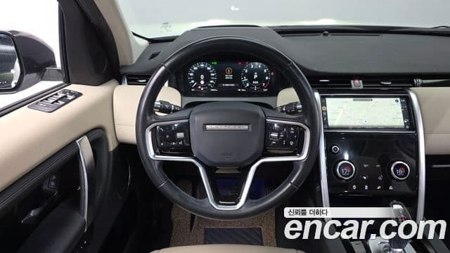 Land Rover Discovery Sport 2021 — ფოტო 13/20