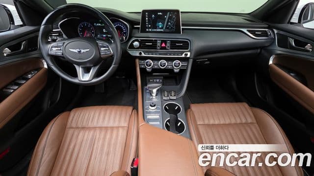 Genesis G70 2018 — Photo 7/20
