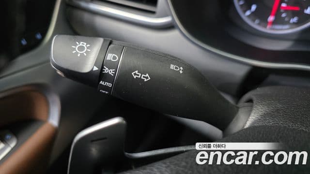 Genesis G70 2018 — Photo 13/20