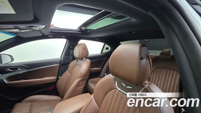 Genesis G70 2018 — Photo 5/20